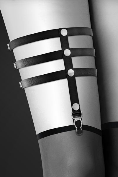 Сексуальная подвязка-гартер на ногу из экокожи Bijoux Pour Toi - 3 THONGS SO2219-SO-T фото